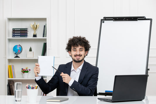 Level 3 Diploma in Business Studies (OTHM)